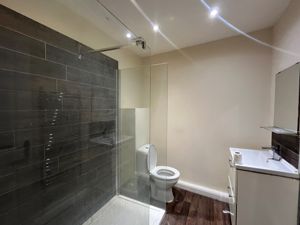 Photo 9- click for photo gallery